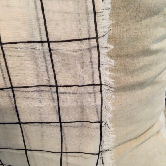 FabFitFun Rachel Pally Scarf - Picture 3 of 4